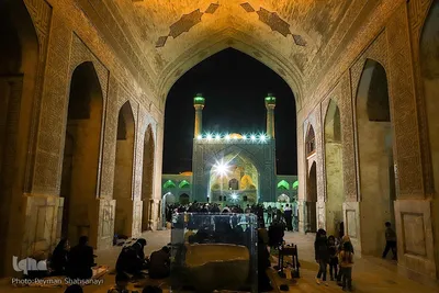 قرار بندگی؛ مناجات در مسجد جامع اصفهان