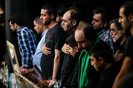عزاداری ظهر عاشورا در تهران 