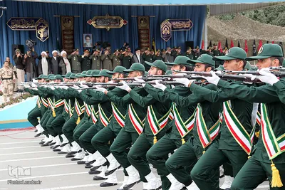 حضور رهبر انقلاب در مراسم دانش‌آموختگی دانشجویان دانشگاه امام حسین(ع)