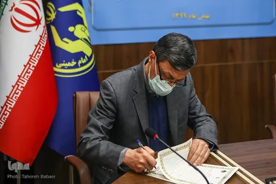 امضای تفاهم نامه کمیته امداد و بنیاد مستضعفان