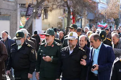 راهپیمایی مردم همدان در محکومیت حادثه تروریستی گلزار شهدای کرمان