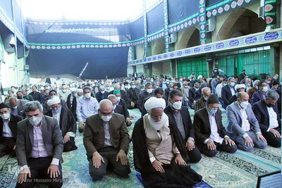 حضور فاطمی استاندار یزد در نماز جمعه شهر شاهدیه‎‎