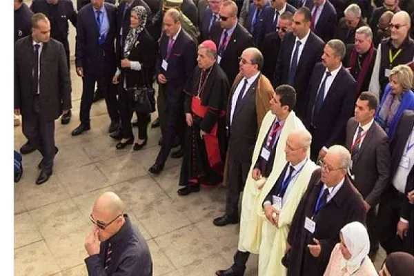 بالجزائر..مبعوث الفاتيكان يقرأ سورة مريم في مسجد