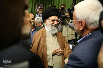 دیدار شرکت‌کنندگان در سیزدهمین کنفرانس اتحادیه بین‌المجالس سازمان همکاری اسلامی با رهبر انقلاب