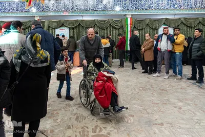 حضور مردم کرج در محل اخذ رای‎