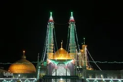 شب میلاد حضرت علی اکبر(ع)  پر حرم معصومہ (س) کی سجاوٹ