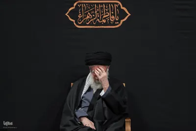 اولین شب مراسم عزاداری شهادت حضرت زهرا(س) با حضور رهبر معظم انقلاب