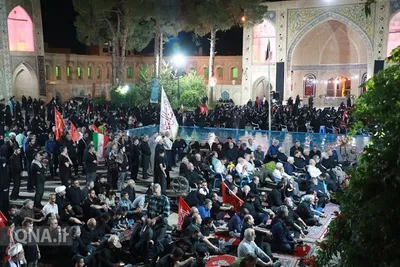 آئین بزرگداشت ولی‌امر مسلمین و مرجع شیعیان جهان حضرت آیت‌الله العظمی امام سیدعلی حسینی خامنه‌ای(ره) و شهدای خانواده رهبر معظم انقلاب در مسجد امام خمینی(ره) سمنان