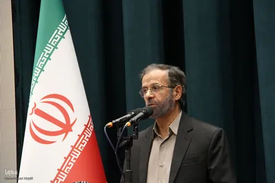 رونمایی از تفسیر «بصائر» در یزد‎