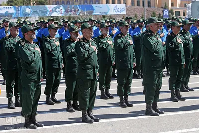حضور و سخنرانی رهبر انقلاب در مراسم دانش‌آموختگی دانشجویان دانشگاه امام حسین (ع)