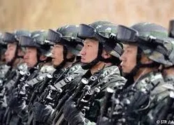 La Chine veut rééduquer ses Ouïghours à coups de matraques