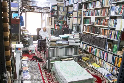 حاج محمدعلی شرف‌الدین، فرزند آیت‌الله شیخ محمدمهدی شرف الدین، یکی از علما و روحانیون برجسته و بنام شوشتر است. ایشان به دلیل اعتبار بالایی که نزد مردم شوشتر دارند، بیشتر اوقات به حل و فصل مشکلات مردم می‌پردازند. در حال حاضر ایشان بیشتر اوقات خود را در مسجد و کتابخانه خاندان شرف الدین سپری می‌کنند.