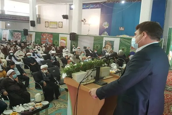 عمق استراتژی جمهوری اسلامی گستراندن چتر امنیت بر سر برادران و خواهران ایمانی است
