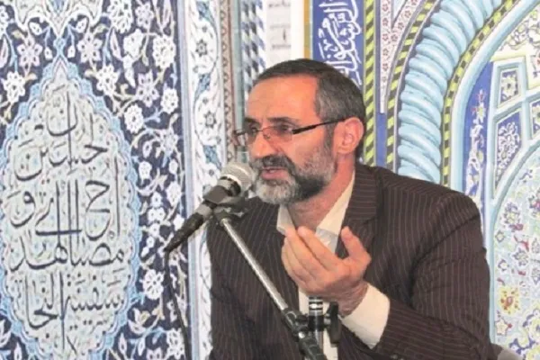 انس با قرآن دغدغه همگانی باشد