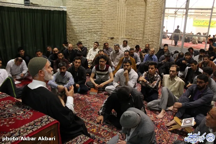 مساجد چهارمحال و بختیاری میزبان بیش از 4 هزار نفر معتکف