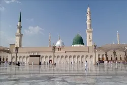 Ang mga Sumasamba sa Masjid Al-Haram, Moske ng Propeta ay Maingat na Sinusuri para sa COVID-19