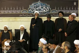 آیین سنتی شمع گردانی در حرم حضرت معصومه(س)