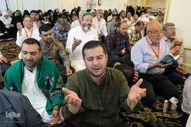 مراسم دعای کمیل زائران ایرانی در مدینه منوره