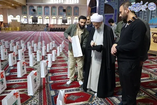رزمایش توزیع ۱۵۰۰چادر فاطمی در مازندران