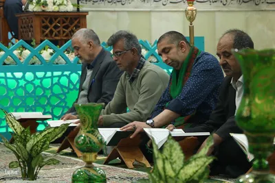 جزءخوانی قرآن در امامزاده سیدنصرالله(ع) یزد‎