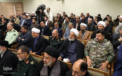 دیدار دست‌اندرکاران کنگره شهدای استان خراسان جنوبی با رهبر انقلاب