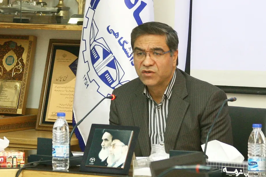 جهاددانشگاهی؛ نهاد واسط تحقیقات توسعه‌ای برای حل معضلات جامعه