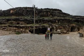 غار سنگ اشکن جهرم