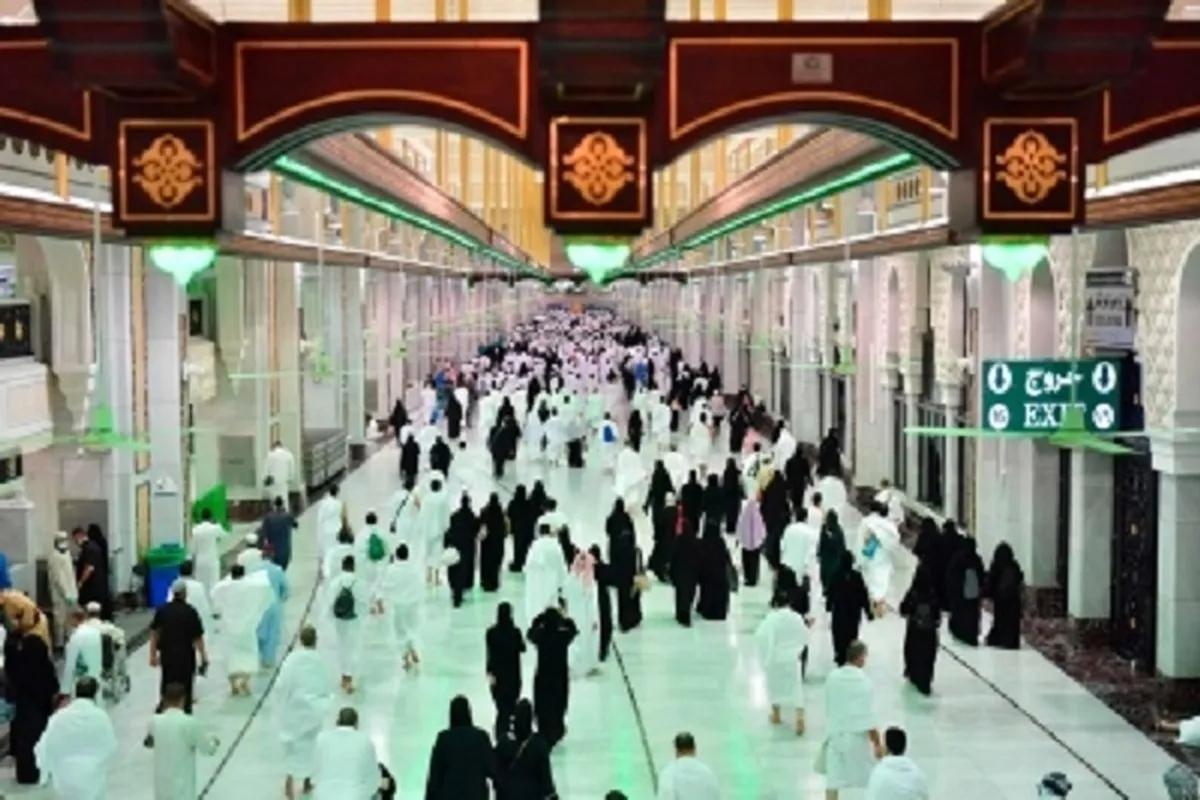 Sai between Safa and Marwa: A Monotheistic Act of Worship in Course of History
