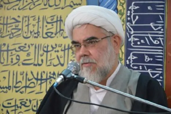 دشمن انتقام حضور مردم در صحنه را با ناجوانمردی از ملت می‌گیرد