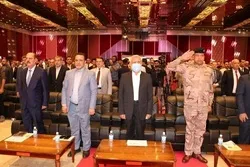 Beginn des internationalen Al Ghadir Festivals