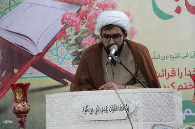 محفل انس با قرآن کریم در ملایر