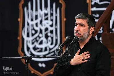 Trauerzeremonie zum Vorabend des 6. Muharram im Beisein von Imam Chamenei