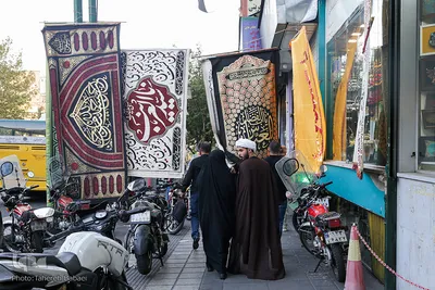 سیاه پوش شدن کوچه‌ها و خیابان‌ها در عزای امام حسین(ع)