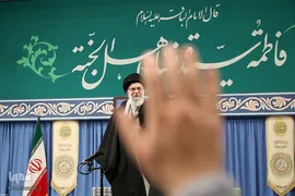 دیدار مداحان اهل‌بیت علیهم‌السلام با رهبر انقلاب