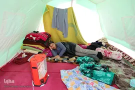 زندگی جاری است