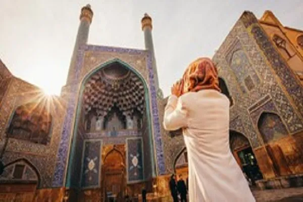برندسازی؛ عامل جذب گردشگران به استان مرکزی