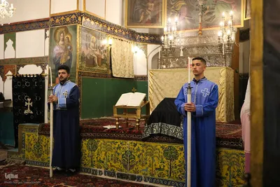 مراسم تشییع پیکر شهید مسیحی جنگ رمضان در اصفهان