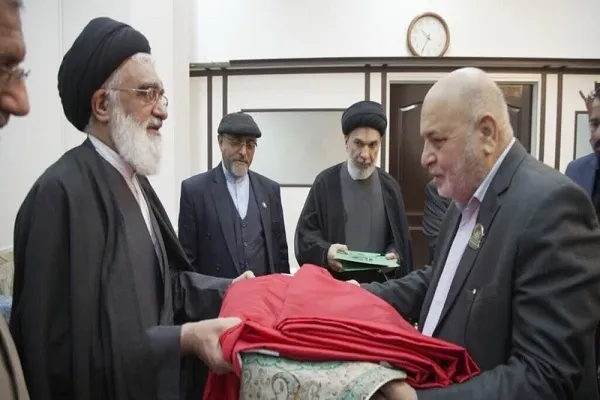 میراث حسینی یک امانت الهی است