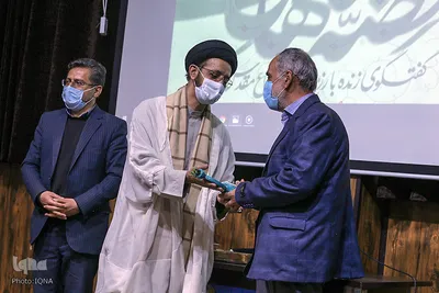 همراهان «قصه‌های جنگ»‎ - شیراز