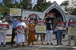 Laporan Human Rights Watch tentang Berlanjutnya Kremasi Korban Covid-19 di Sri Lanka