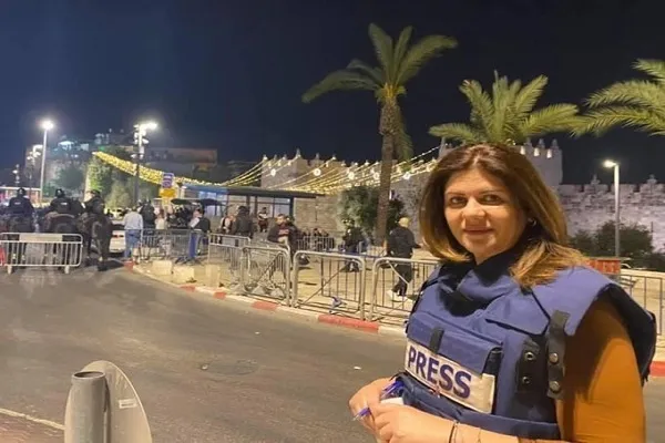 استشهاد مراسلة الجزيرة 
