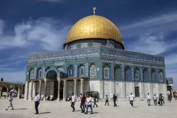 30 000 musulmans ont prié à Al-Aqsa tout en respectant la distanciation sociale