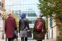 Kopftuchverbot gekippt: Muslimin gewinnt Rechtsstreit