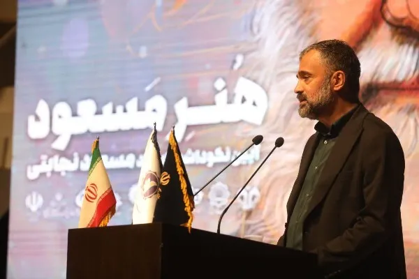 شاخصه استاد نجابتی، نگاه فرامرزی و جهان شمول او به هنر است