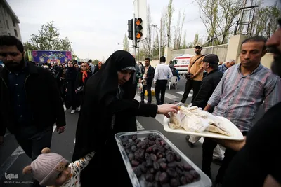 حواشی نماز بندگی و همبستگی عید فطر در تهران