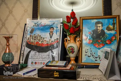 دیدار جامعه قرآنی با خانواده شهید وحید زمانی‌نیا