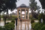 یک روز بارانی در حافظیه