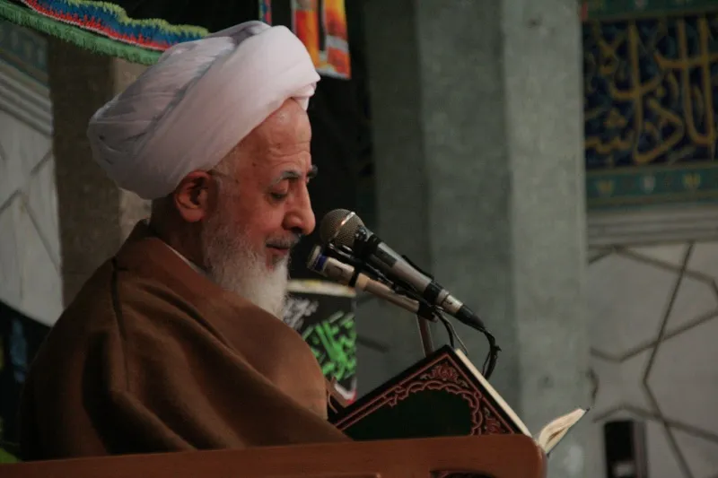 چه کسانی را در دستگاه امام حسین(ع) راه می‌دهند