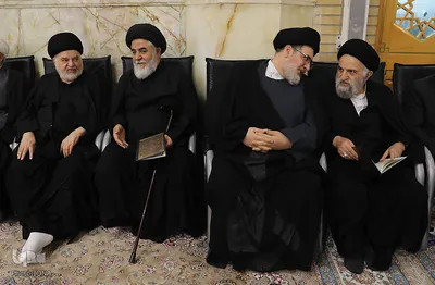 بزرگداشت رهبر شهید از سوی عتبه حسینی در حرم بانوی کرامت