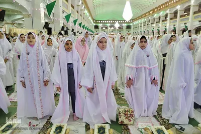 جشن شکوفایی (تکلیف) دانش آموزان دختر تبریز